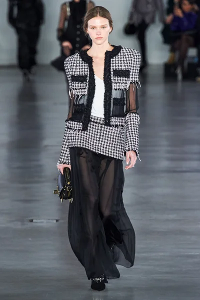 Look 20